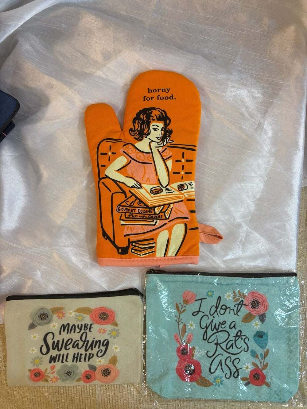 Novelty Oven Mitt and Cosmetic Bags Set of 3